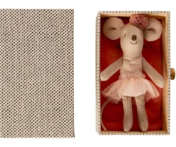 Toys & Books | Toys & Books | Pepa London Dancing Mouse in Daybed, Little Sister