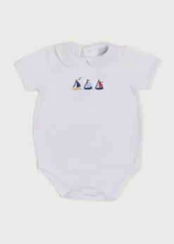 Tops & Bodysuits | Bodysuits & Baby Grows | Pepa London Embroidered Boat Motif Peter Pan Collar Bodysuit in White (1mth-3yrs)